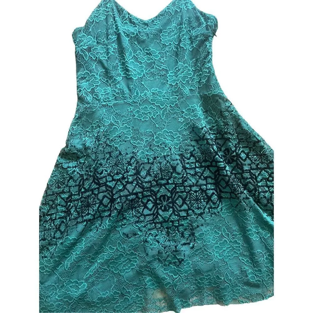 Free People Strap Mini Flare Dress Green‎ Floral Lace Black Velvety Detail